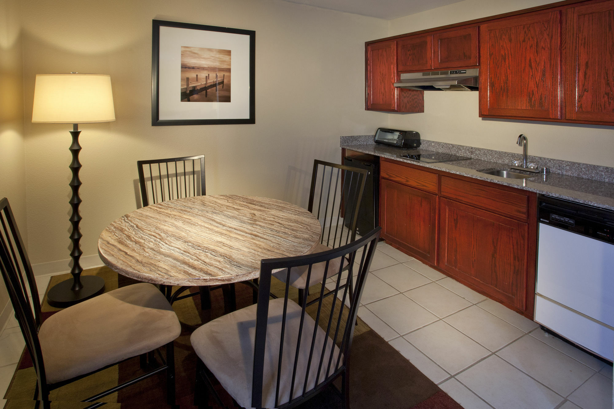 Baymont By Wyndham - Seattle Inn 2*